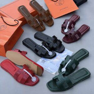 Hermes Slipper